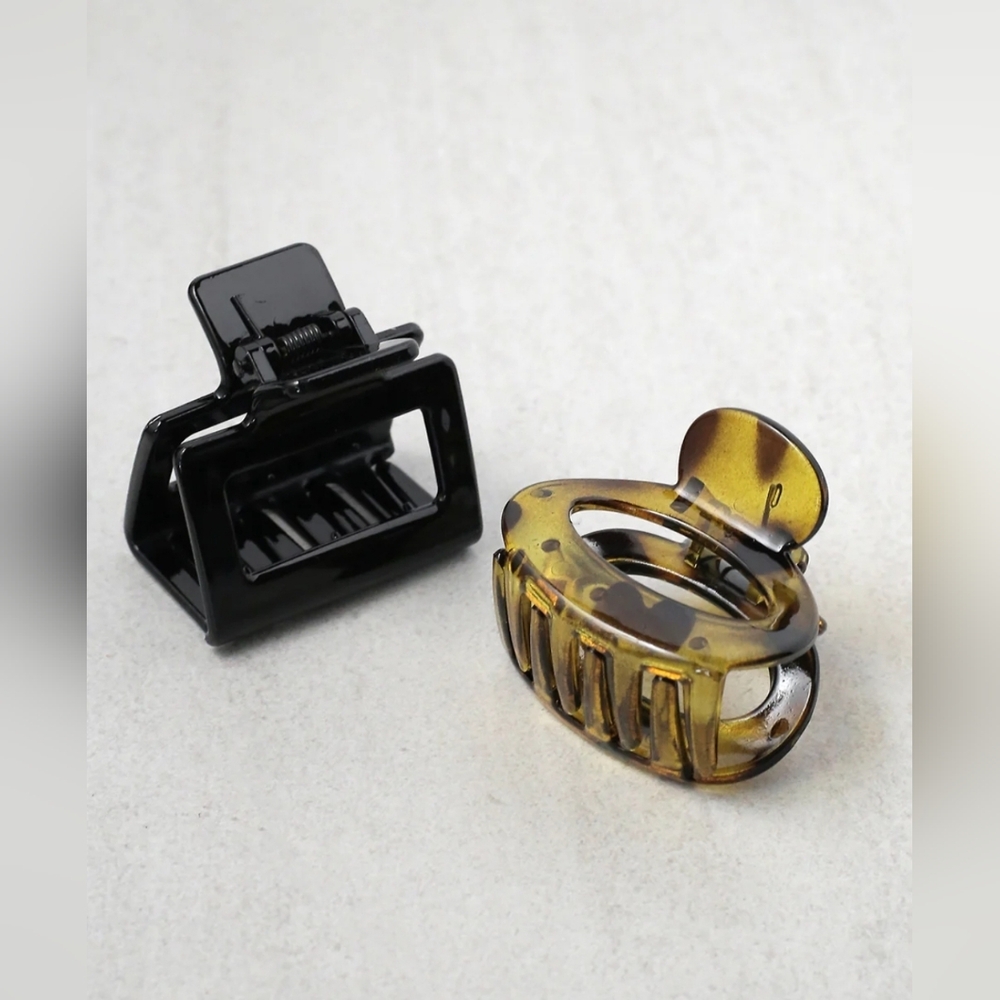 Black and Yellow Hair Claw Clips BNIB